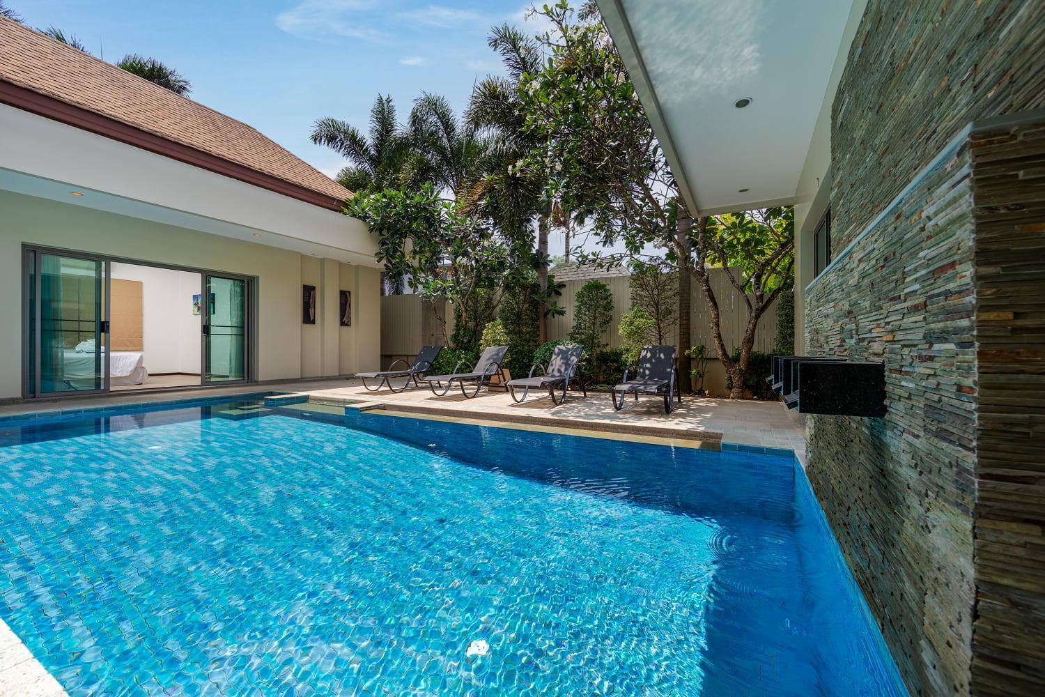 Villa Bond| 3 Bedrooms | Private Pool | 3 Min To Naiharn Beach Rawai Zewnętrze zdjęcie